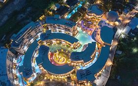 Metadee Concept Hotel